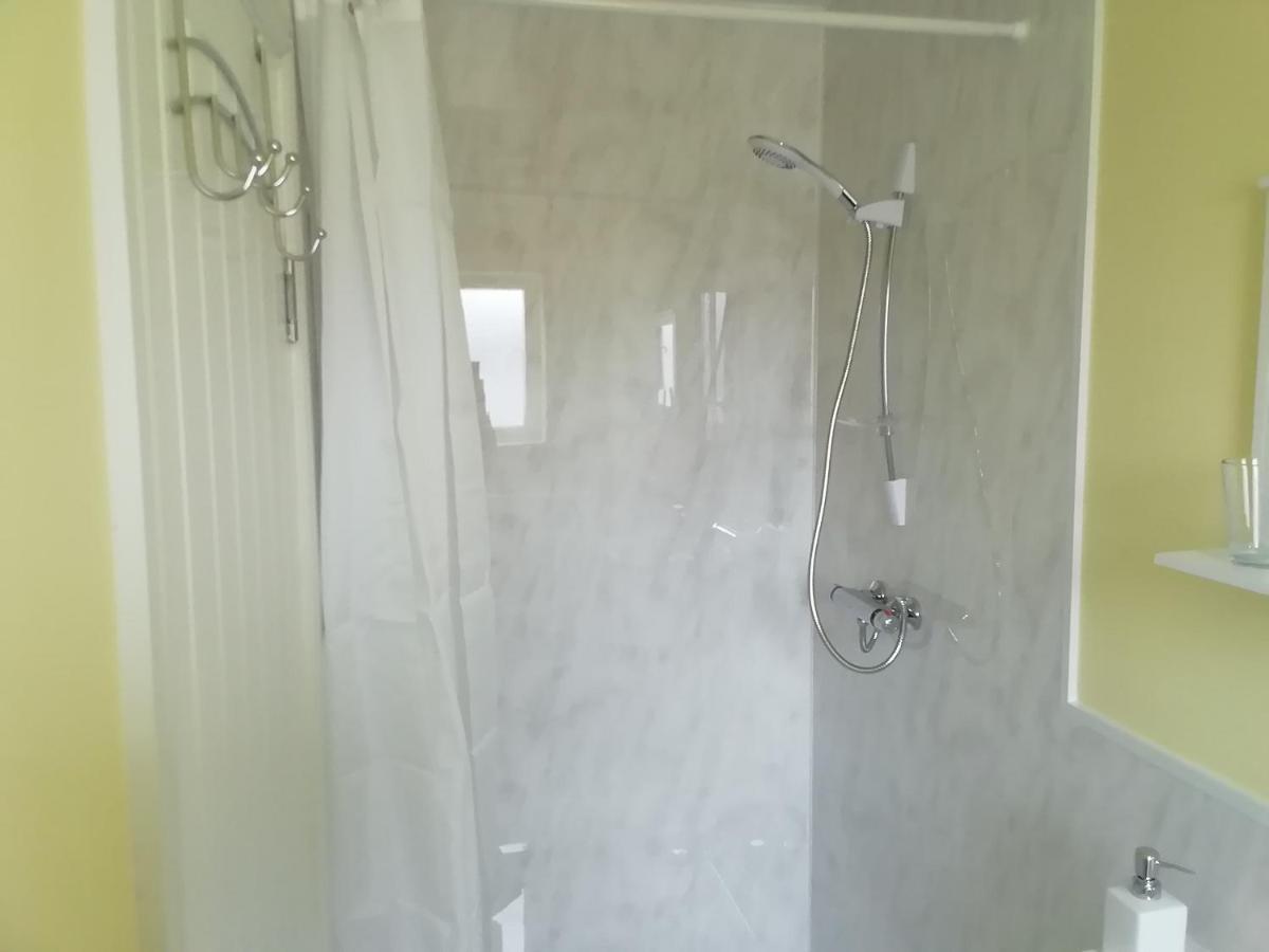 Wilma'S Guest House Dundonnell Bagian luar foto